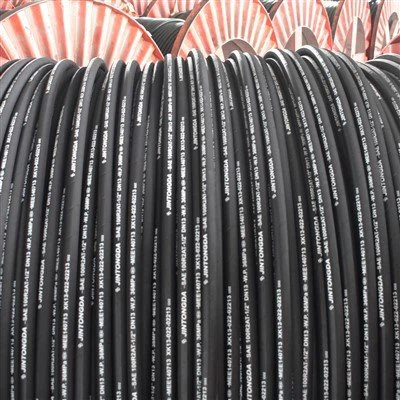 Кольоровий гумовий шланг